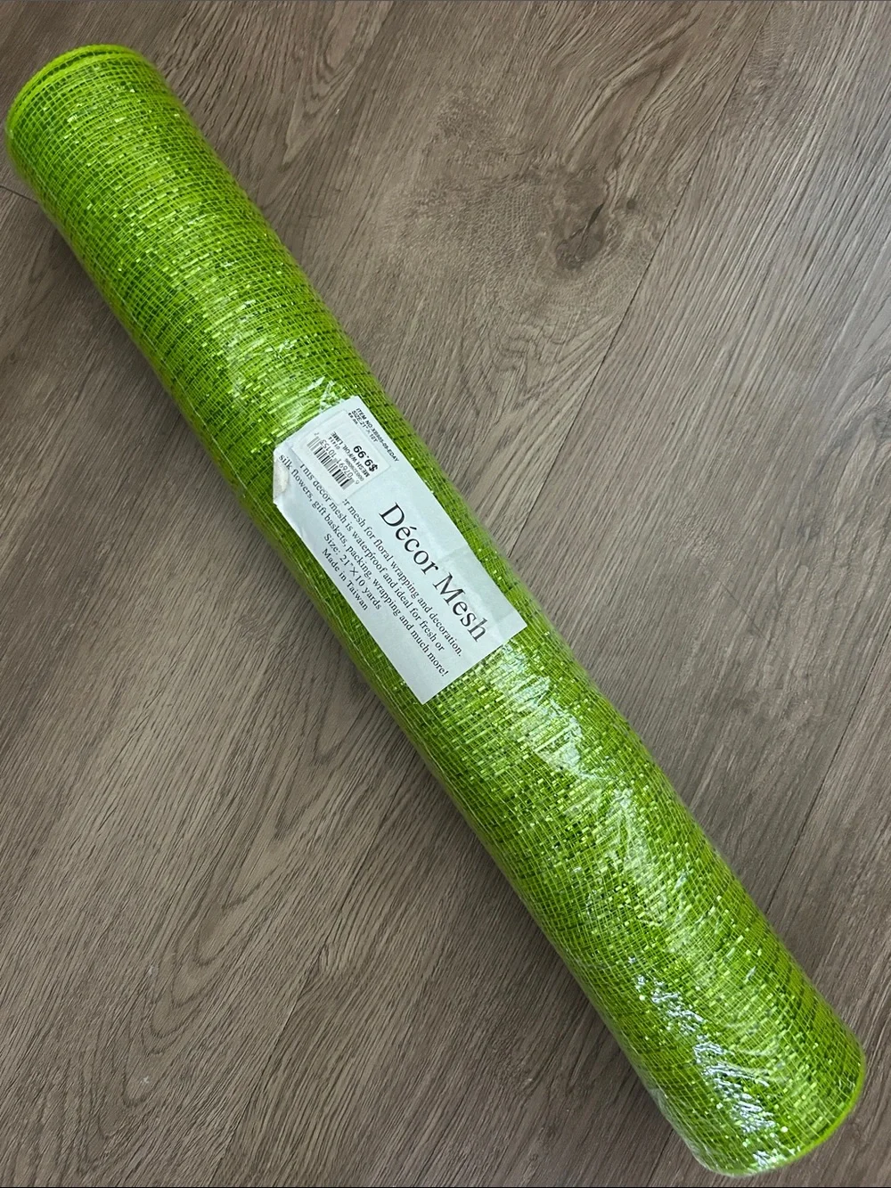 Pottery Barn Lime Green Sparkle Mesh Roll